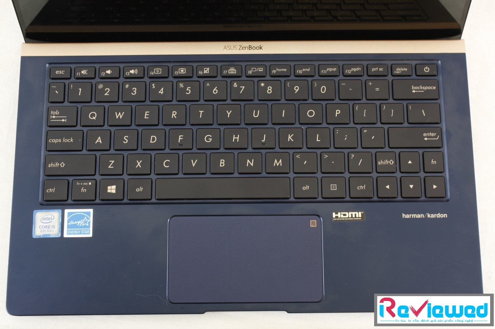 đánh giá laptop Asus ZenBook 13 UX333FA
