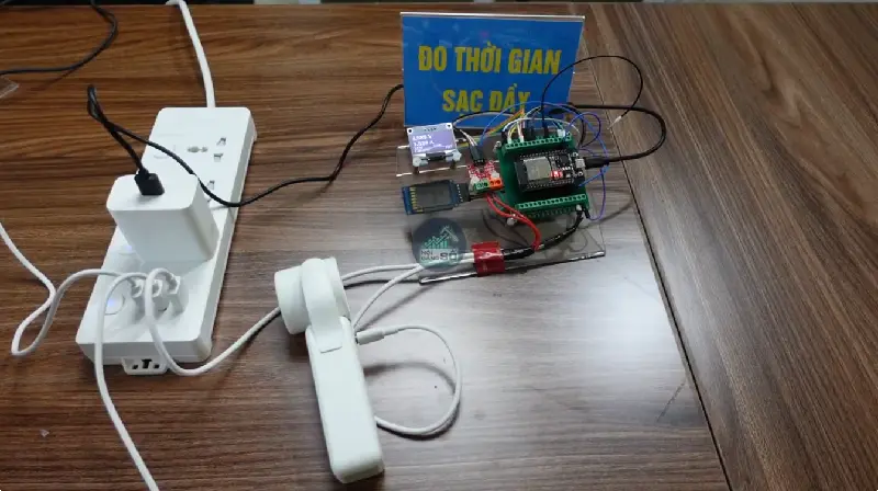 Quạt cầm tay mini Aecooly AirGimbal