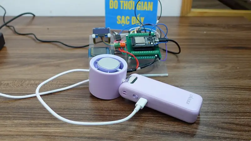 quạt cầm tay INNOYO FANS ICE