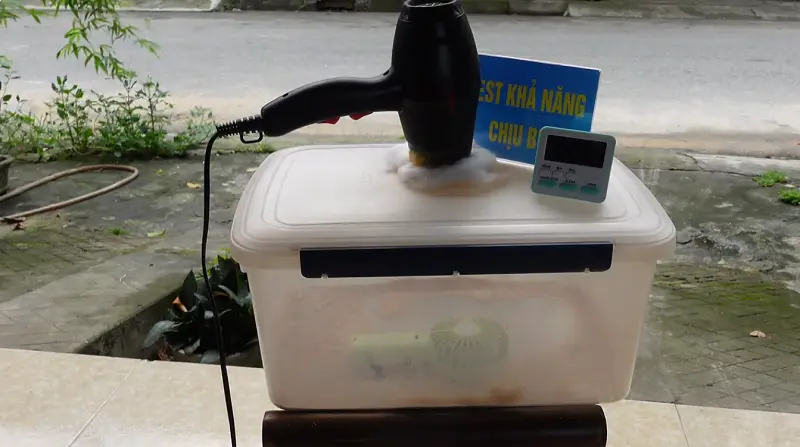 quạt cầm tay YOOBAO F3