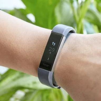 Đánh giá Fitbit Alta HR: Vòng đeo tay nhỏ gọn, nhiều tính năng