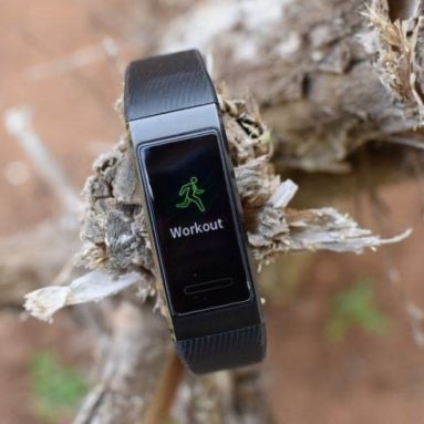 Đánh giá Huawei Band 3 Pro: Rất đáng để lựa chọn!