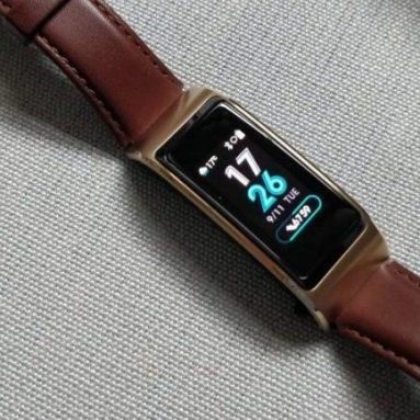 Đánh giá HUAWEI TalkBand B5: Vòng đeo tay độc đáo của Huawei