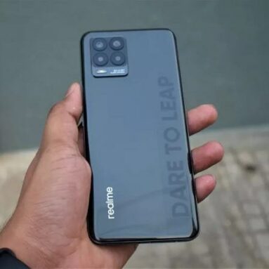 Đánh giá Realme 8: Camera mạnh mẽ, hiệu năng chưa xứng với giá