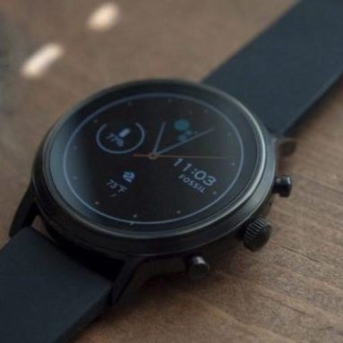 5 đồng hồ thông minh chạy Android Wear OS tốt nhất 2022