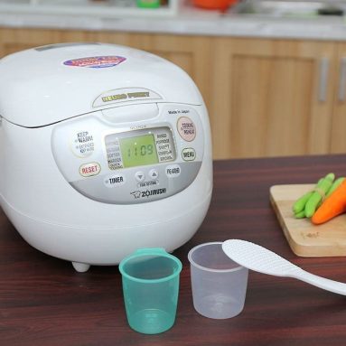 Đánh giá chi tiết nồi cơm điện Zojirushi 1 lít ZONC NS-ZAQ10
