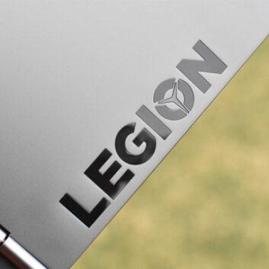 Đánh giá Lenovo Legion Y740-15ICH: Quái vật gaming nhưng đẹp và êm!